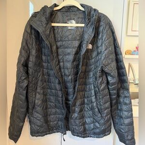 The North Face Women's Charcoal Puffer Jacket